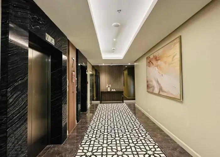 Hotel Aurora Escalades Residences 5*